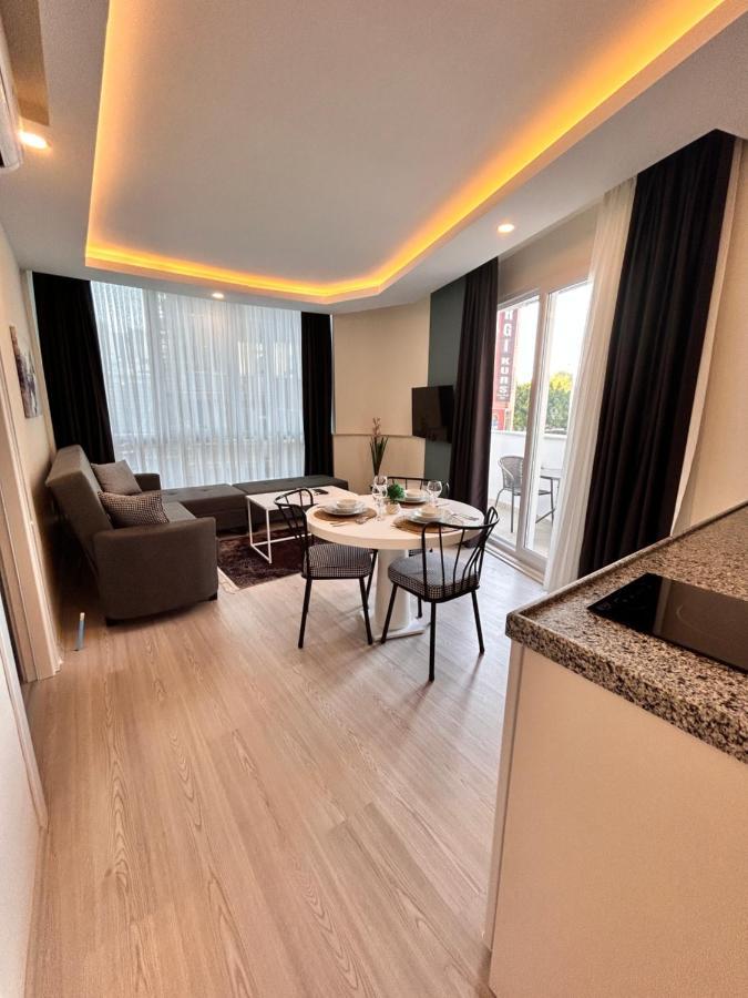 Hadrians Tower Aparthotel Antalya Kültér fotó