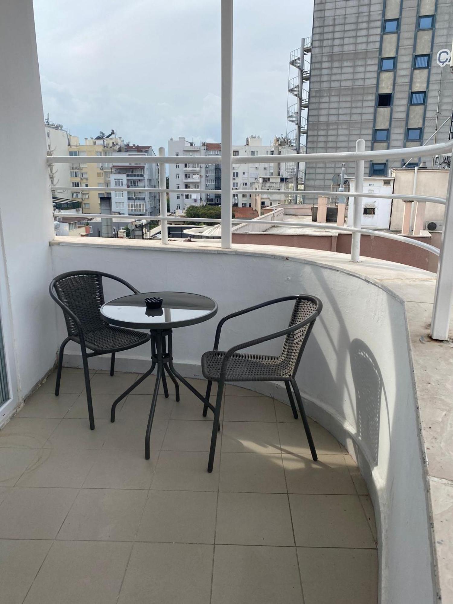 Hadrians Tower Aparthotel Antalya Kültér fotó